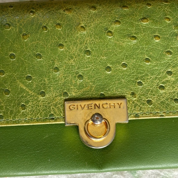 GIVENCHY Green Long Folding Wallet - Picture 3 of 16